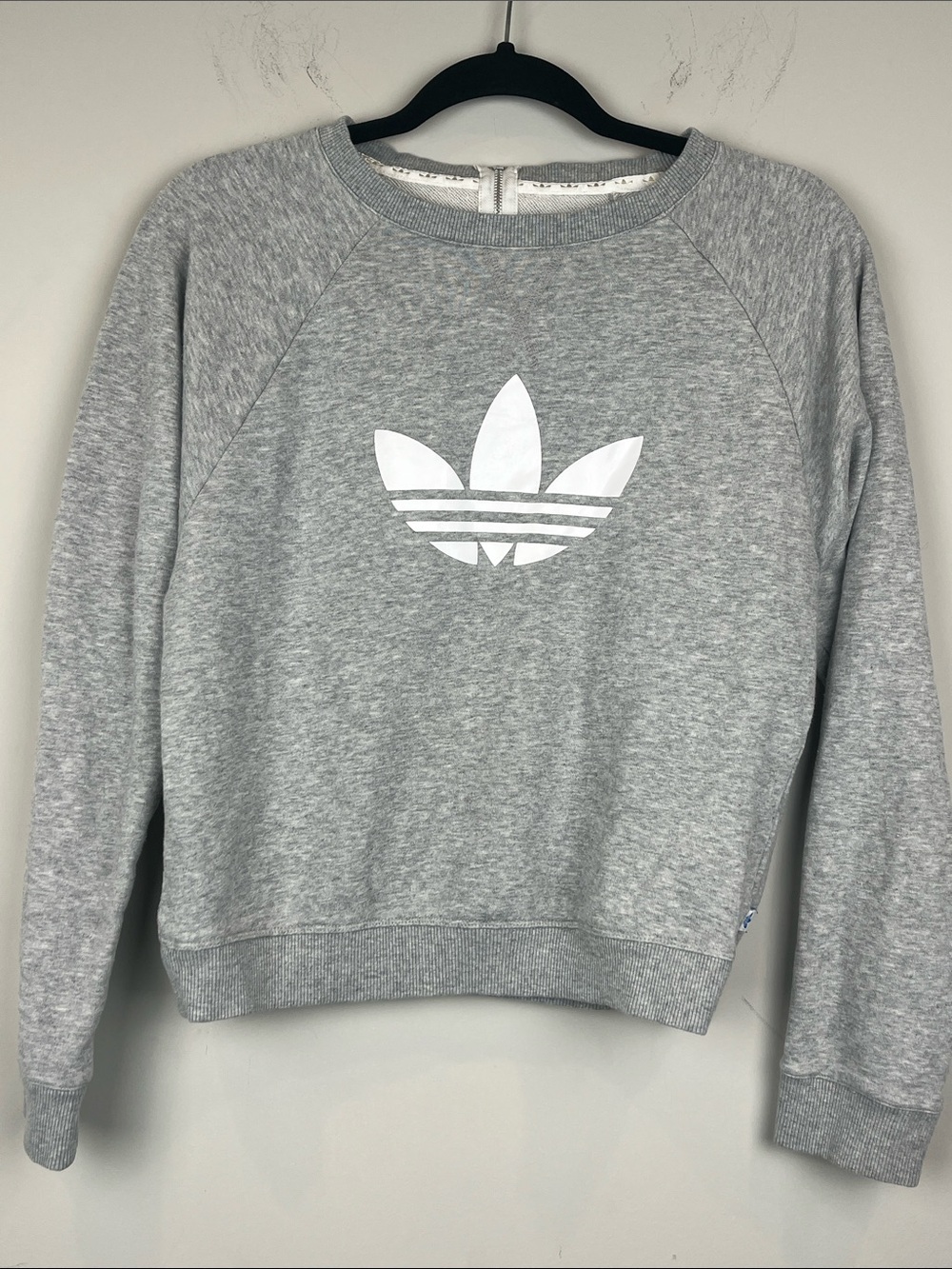 adidas lifestyle capsule Grey Trefoil Pullover Crew Sweatshirt Size Small